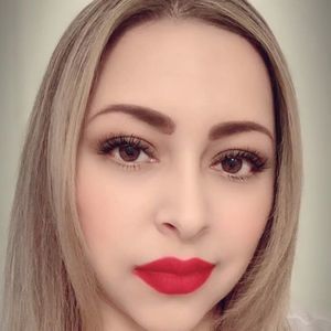 Meet your Posher, Reiina